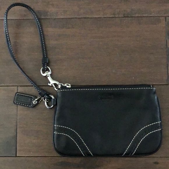 Authentic black coach clutch/wristlet, 6.25” wide x 4.25” high, mint condition - Picture 1 of 3